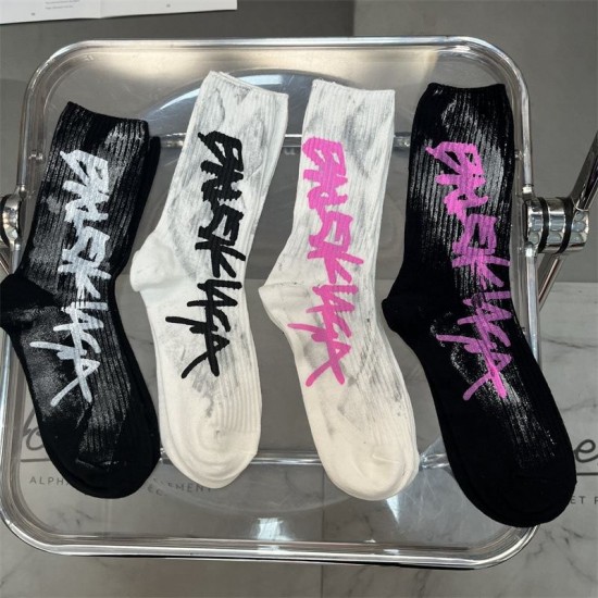 Wholesale Fashion Trending Graffiti Ribbed Socks Women High Quality Streetwear Cotton Crew Socks