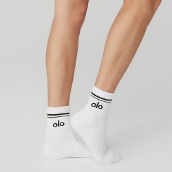 High Quality Wholesale Colorful Socks Custom logo Slouch Socks for Women With Grip logo New Fashion Plain Crew Socks